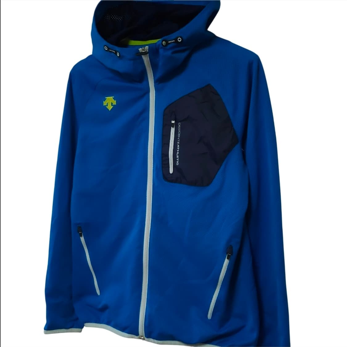 데상트 바람막이 95-100 트레이닝 골프 상품이미지3