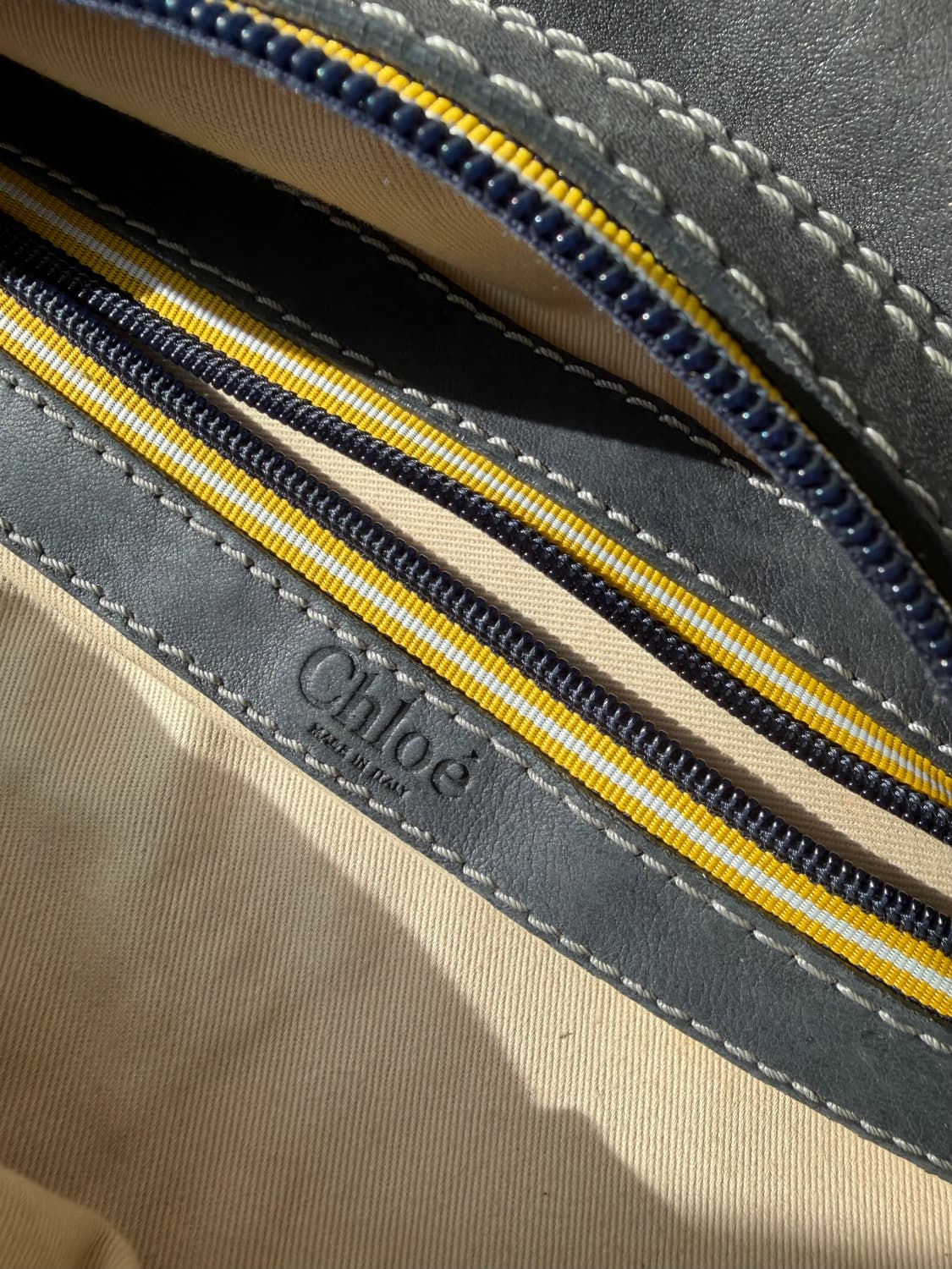 끌로에 빈티지 스터드 로고 토트백 상품이미지7