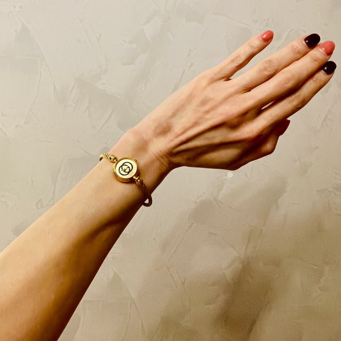 새제품 구찌 시계GUCCI #2047L 골드 바겔 /정품 미착용  상품이미지9