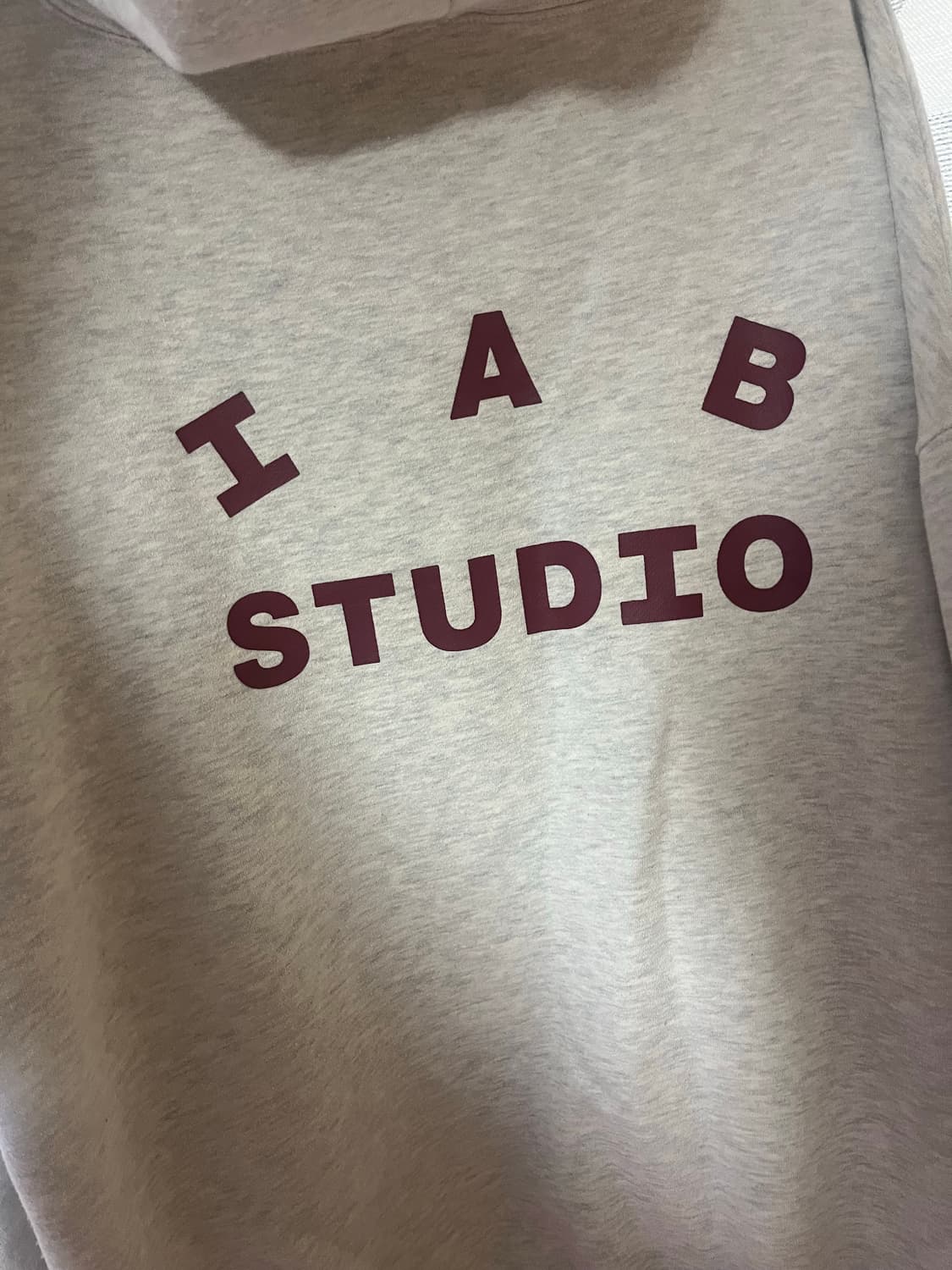 아이앱스튜디오 후드티 오트밀 버건디 상품이미지2
