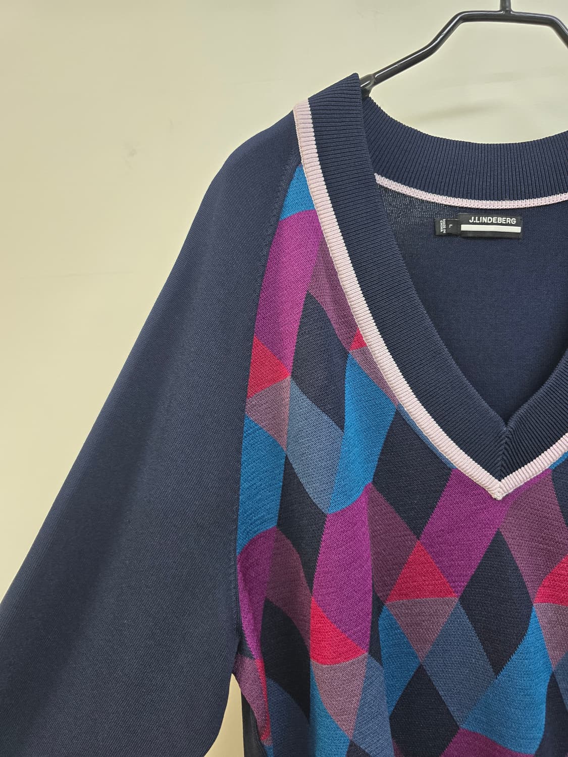 제이린드버그 22년 아만다 간절기 니트 상품이미지3