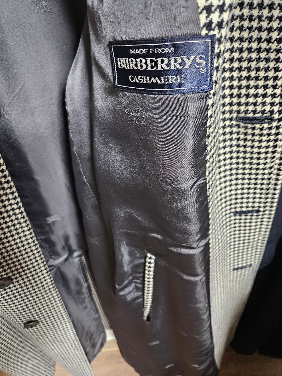 버버리 하운드투스 캐시미어 발마칸코트 상품이미지3