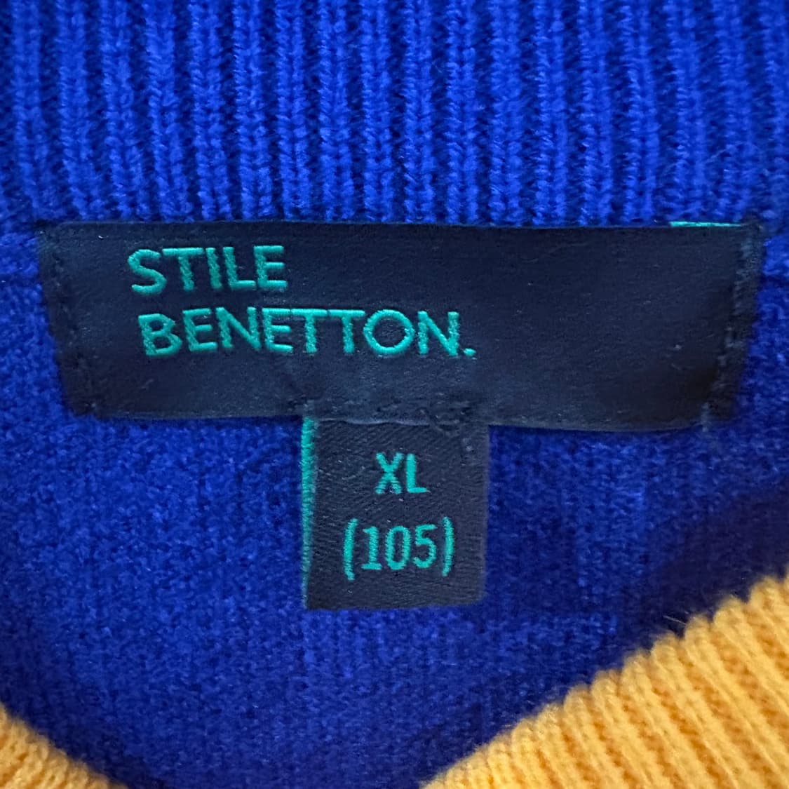 베네통 옐로우/네이비 컬러 니트 105 상품이미지4