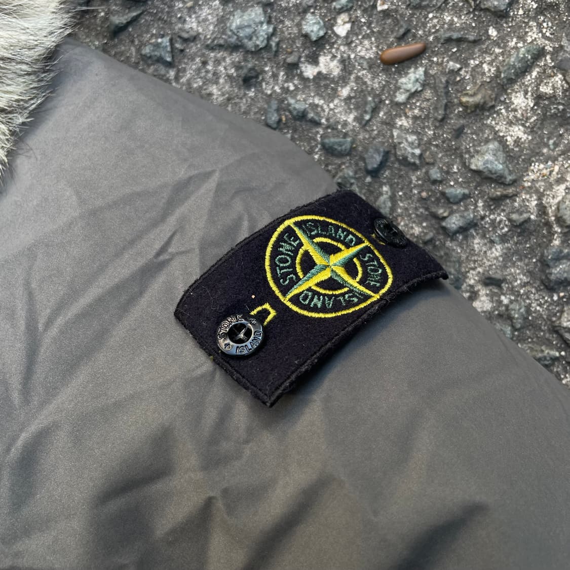 스톤아일랜드 무솔라고마타 패딩 점퍼 상품이미지6