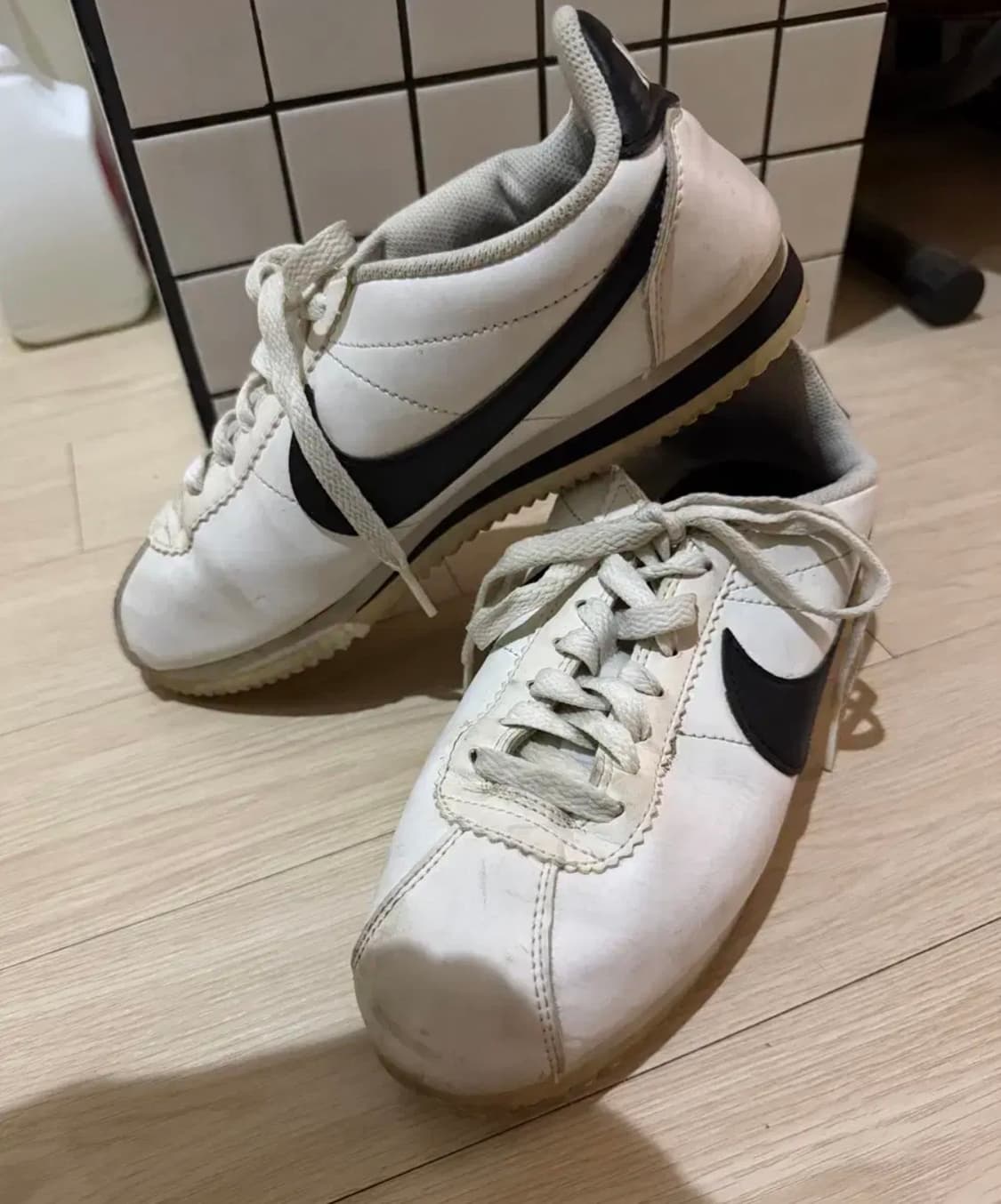 나이키 클래식 코르테즈 레더 흰검 250 상품이미지1