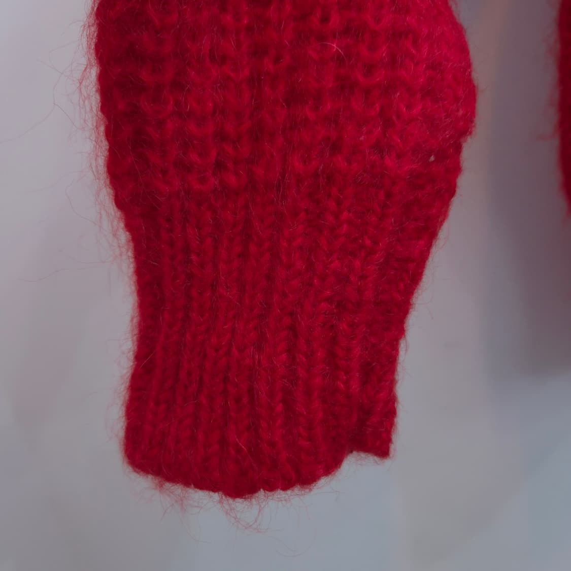 레드 울 벌키 오프넥 루즈핏 니트 스웨터 상품이미지5