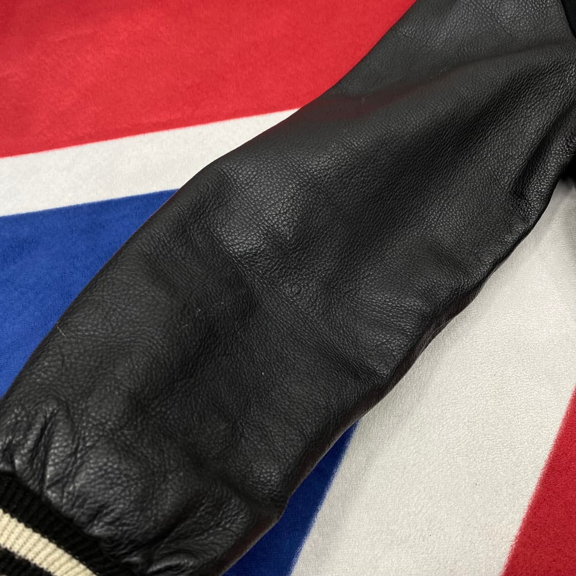 빈티지 소가죽 울 바시티 M  상품이미지6