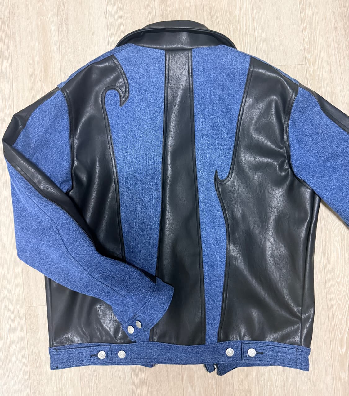 엑스톤즈 데님 레더 인시전 자켓 (BLUE/BLACK) 상품이미지2