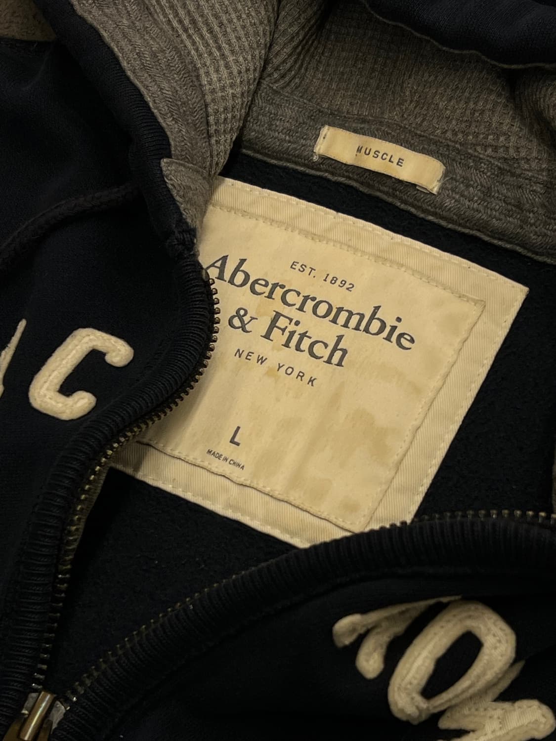 아베크롬비 빈티지 스펠아웃 후드집업 처분  상품이미지3
