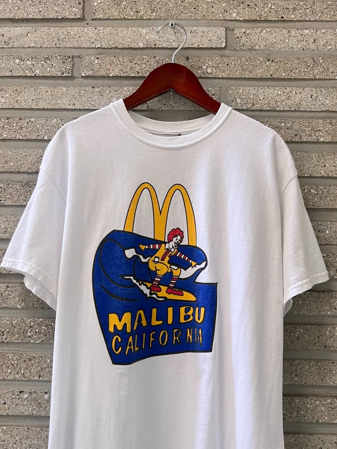 [M]맥도날드 Malibu 서핑 로날드 프린팅 티셔츠 상품이미지1