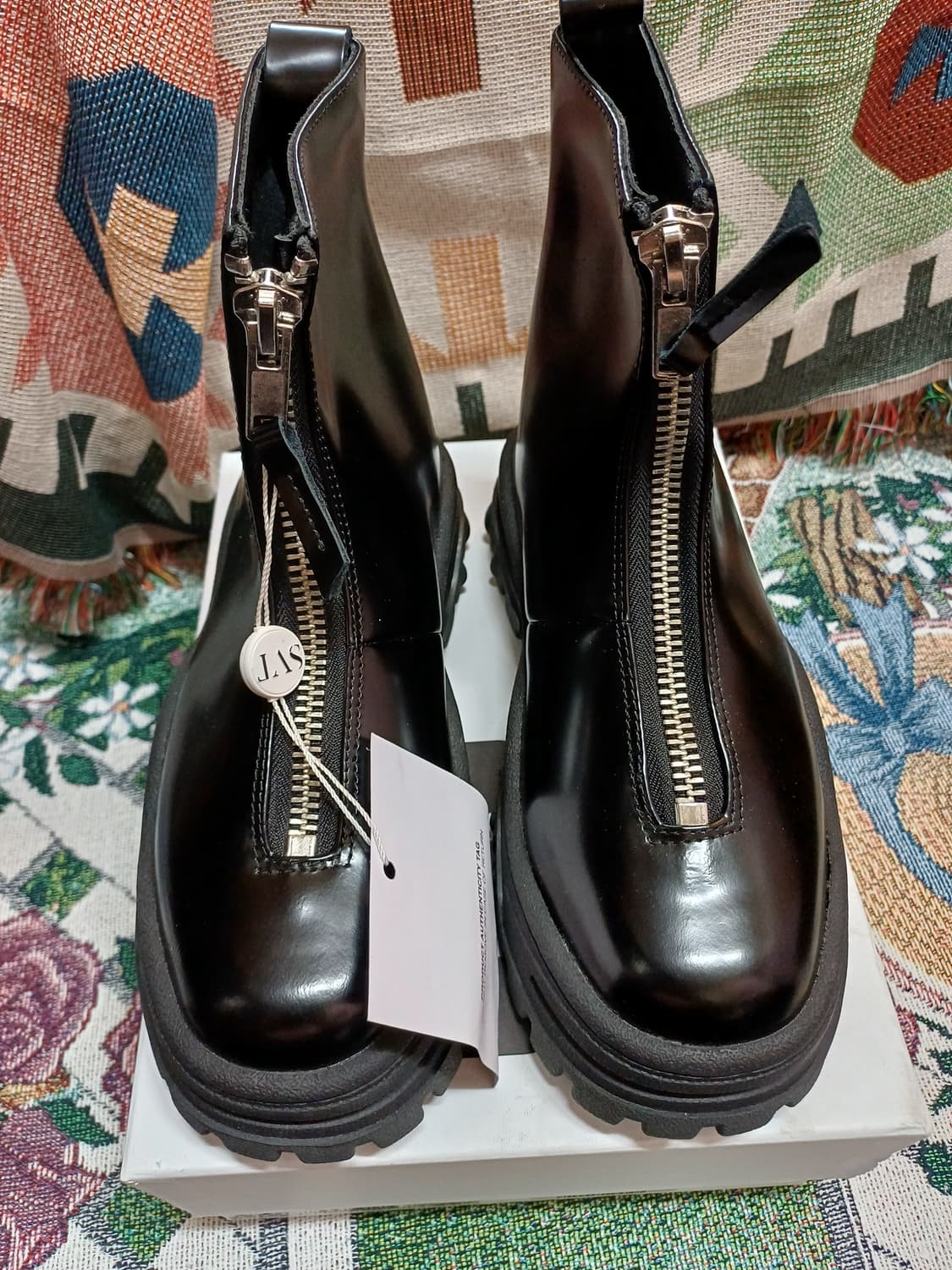 급처:)이티스 레이븐 39 새상품  상품이미지1