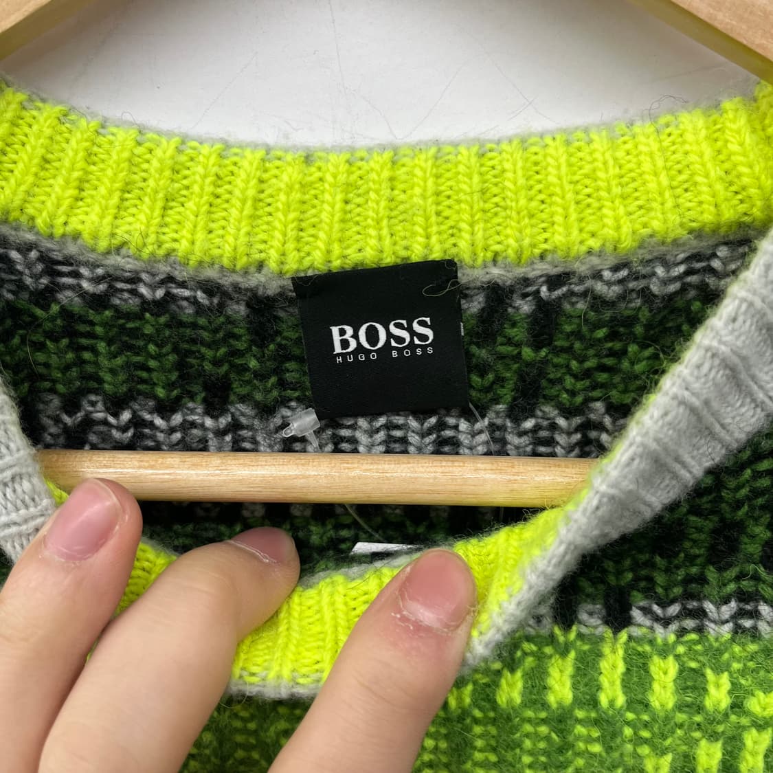 휴고보스 줄무늬 패턴 니트 L 상품이미지4