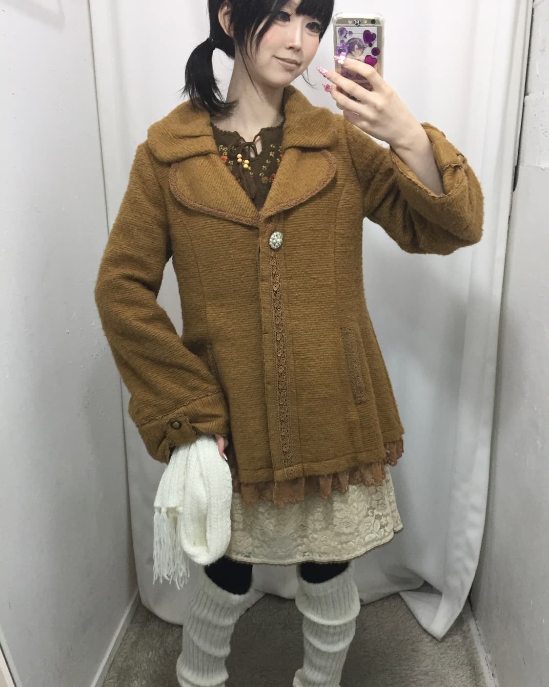 AXES FEMME 엑시즈팜 브라운 레이스 카라 코트 코디 🍩 상품이미지1