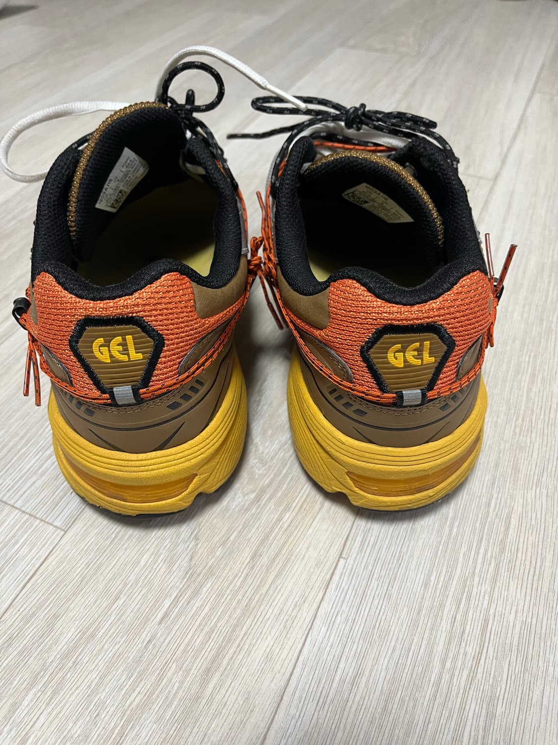 아식스X앤더슨벨 젤 1090 상품이미지2