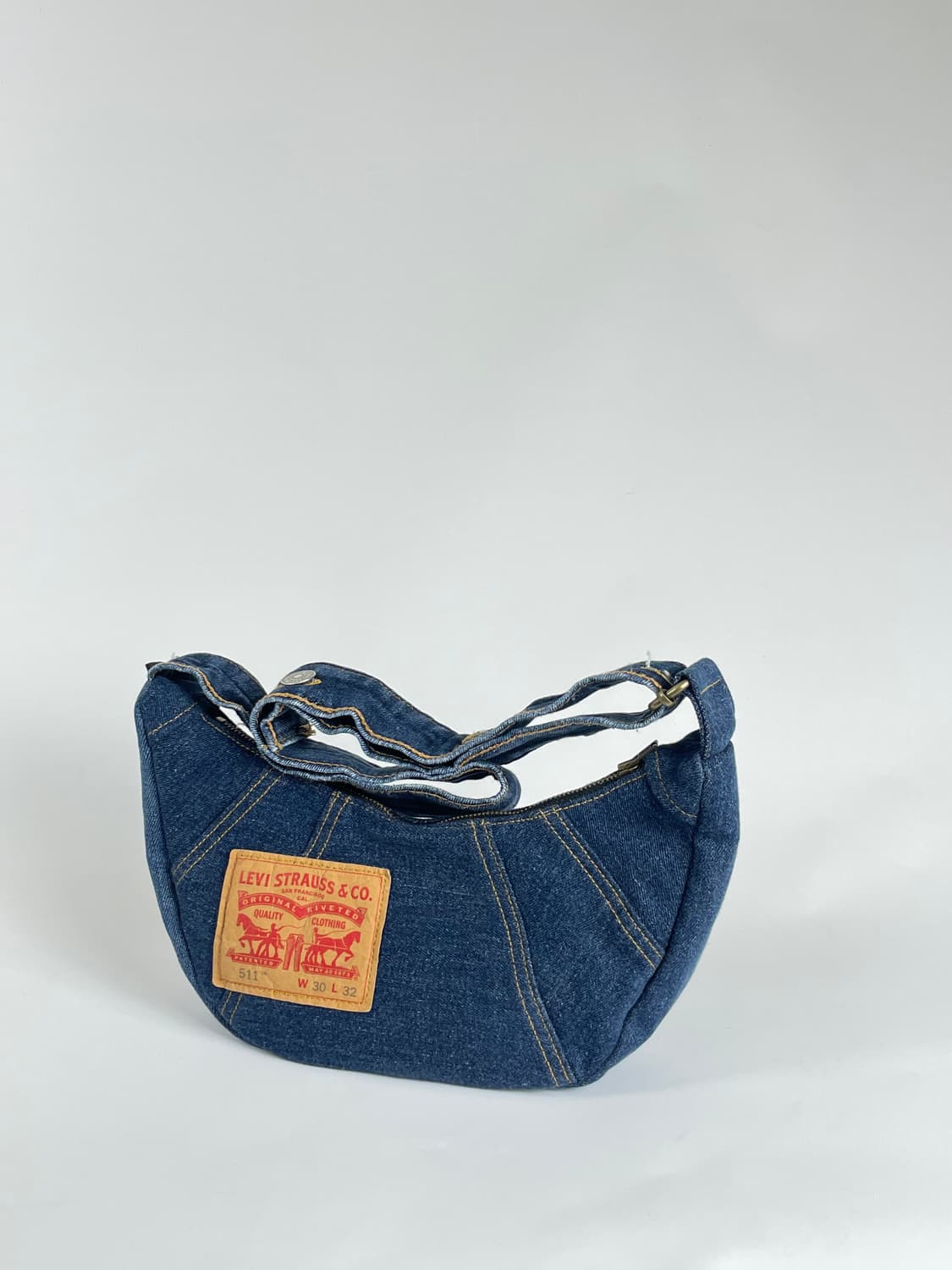 R.chemy mini hobo bag(알케미 미니 호보백) 상품이미지1