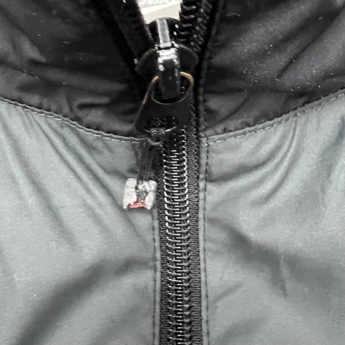 나이키 검빨 빅로고 바람막이 상품이미지2