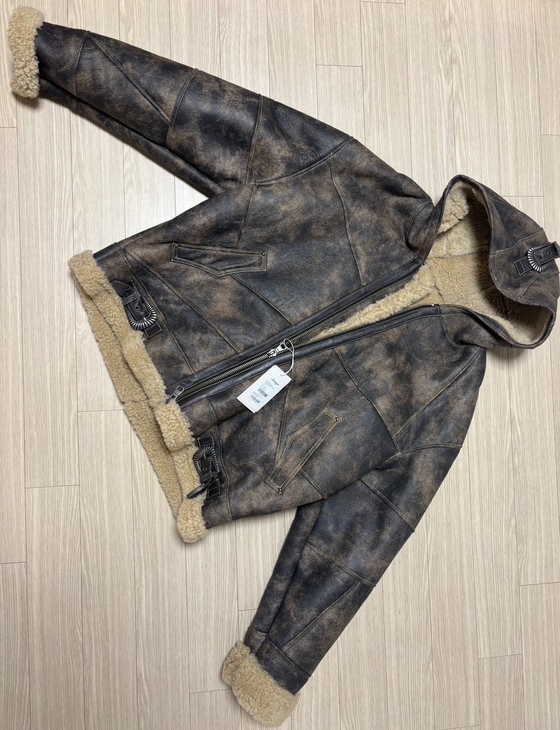 앤더슨벨 패치워크 후드 무스탕 L 상품이미지2