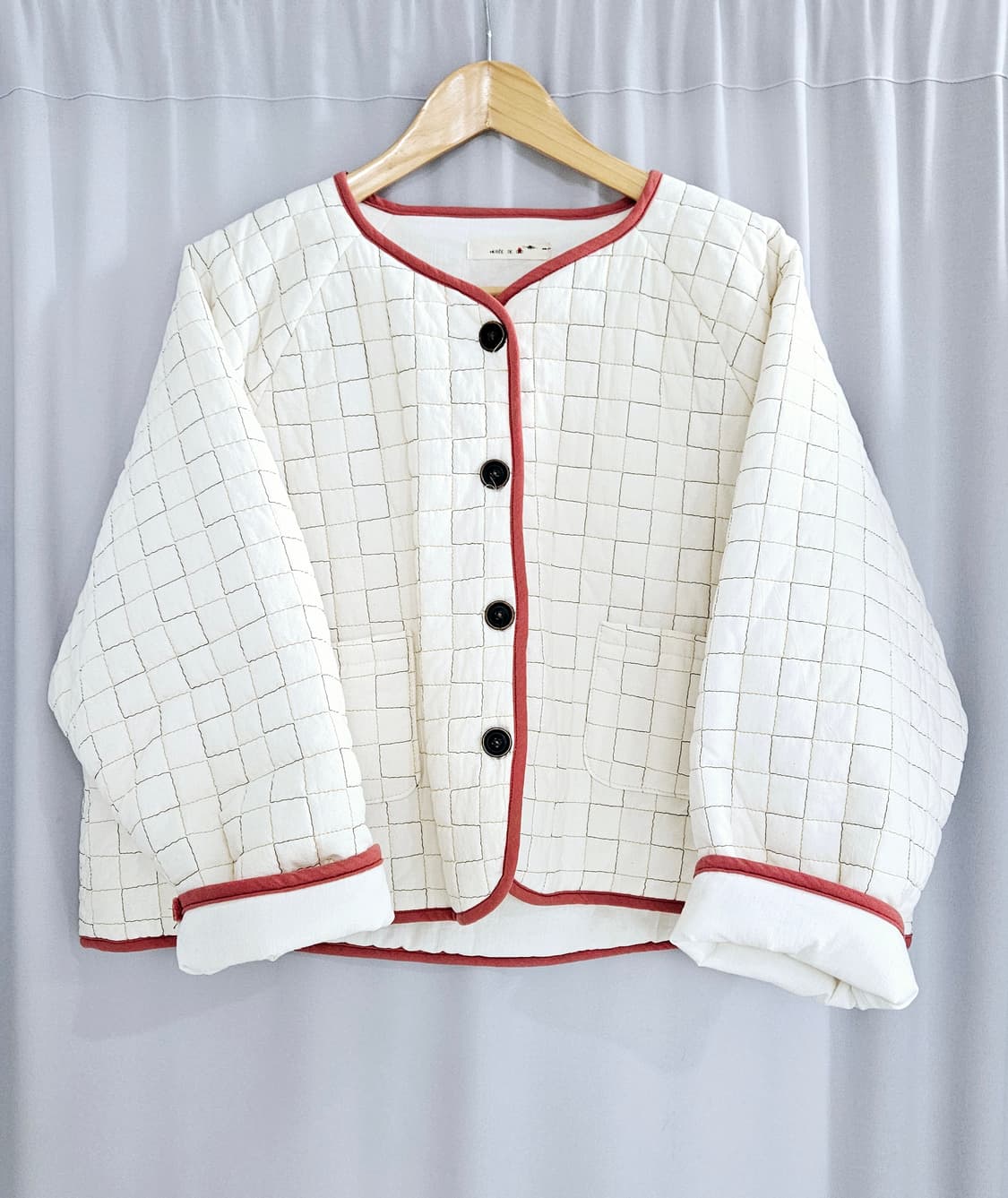 코랄핑크 배색 퀼팅 자켓 (간절기 아우터) 상품이미지1