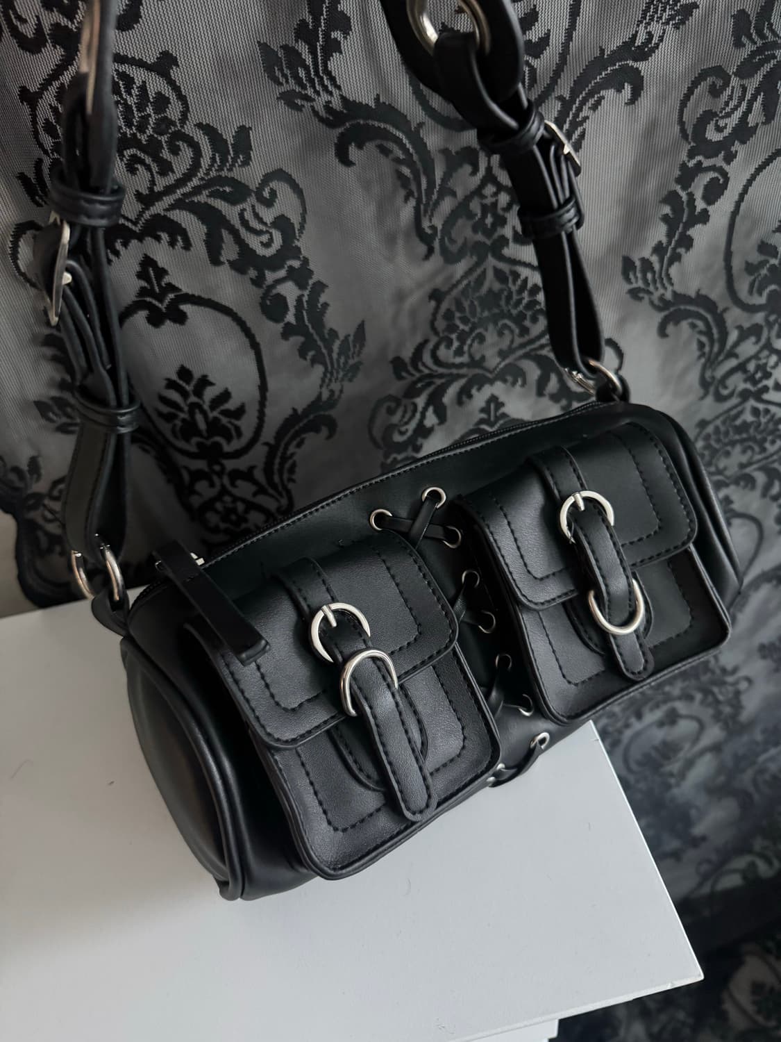 코르셋 버클 레더 숄더백 상품이미지2