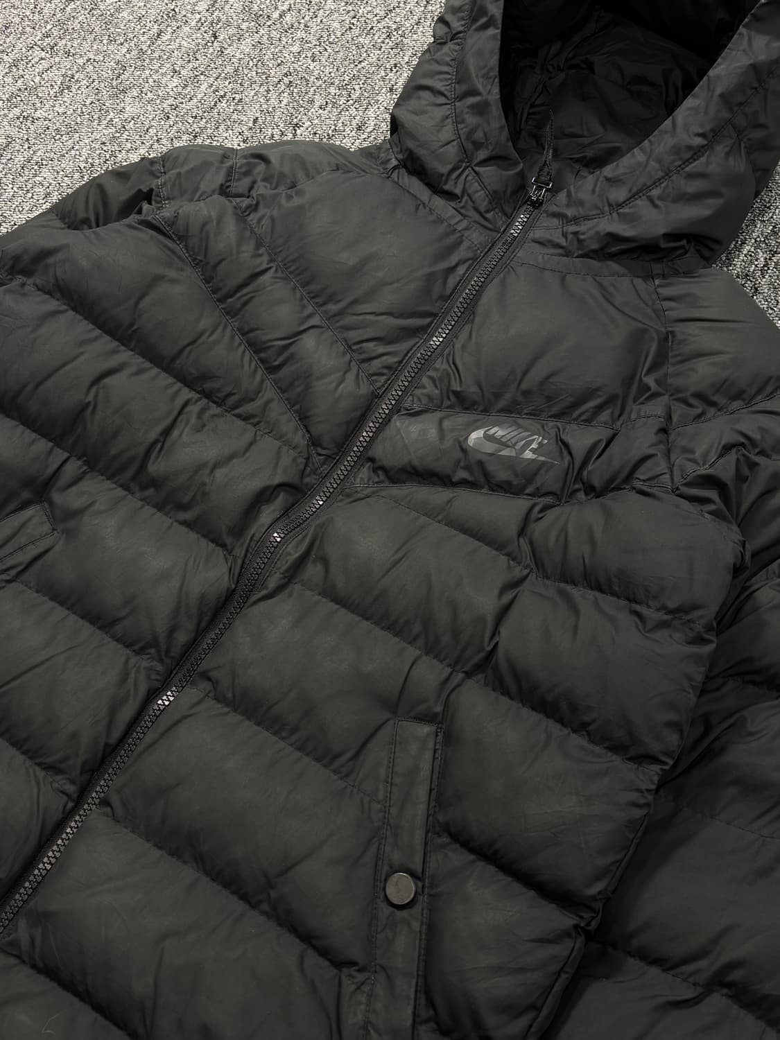 나이키 올블랙 패딩 점퍼자켓 L 상품이미지3