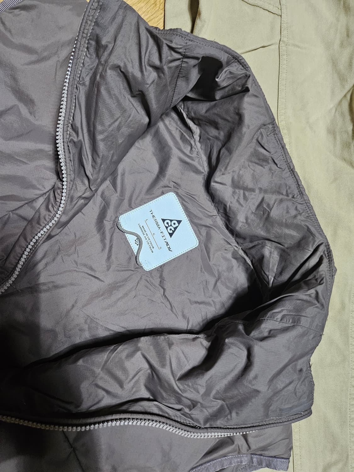 나이키 ACG 프리마로프트 로프드도프 베스트 조끼 경량 패딩 상품이미지5