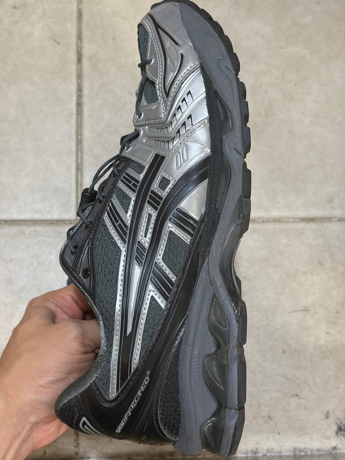 Asics x Unaffected Gel-Kayano 14 Silver 상품이미지3