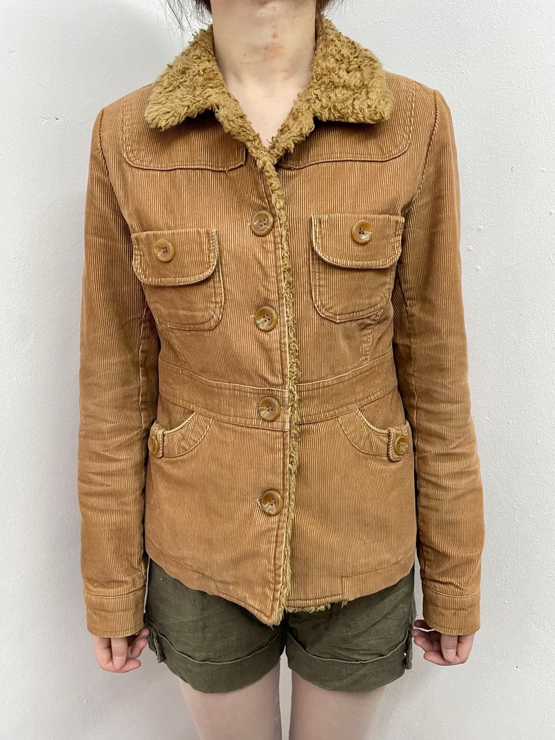 코듀로이 버튼 포켓 자켓  상품이미지1