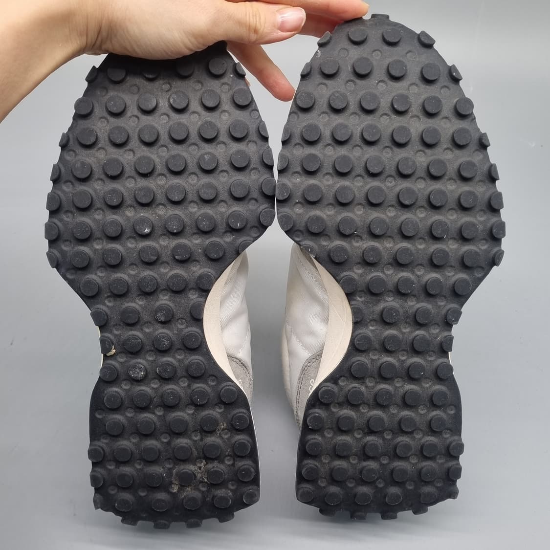 뉴발란스 327 그레이 운동화 250 상품이미지3