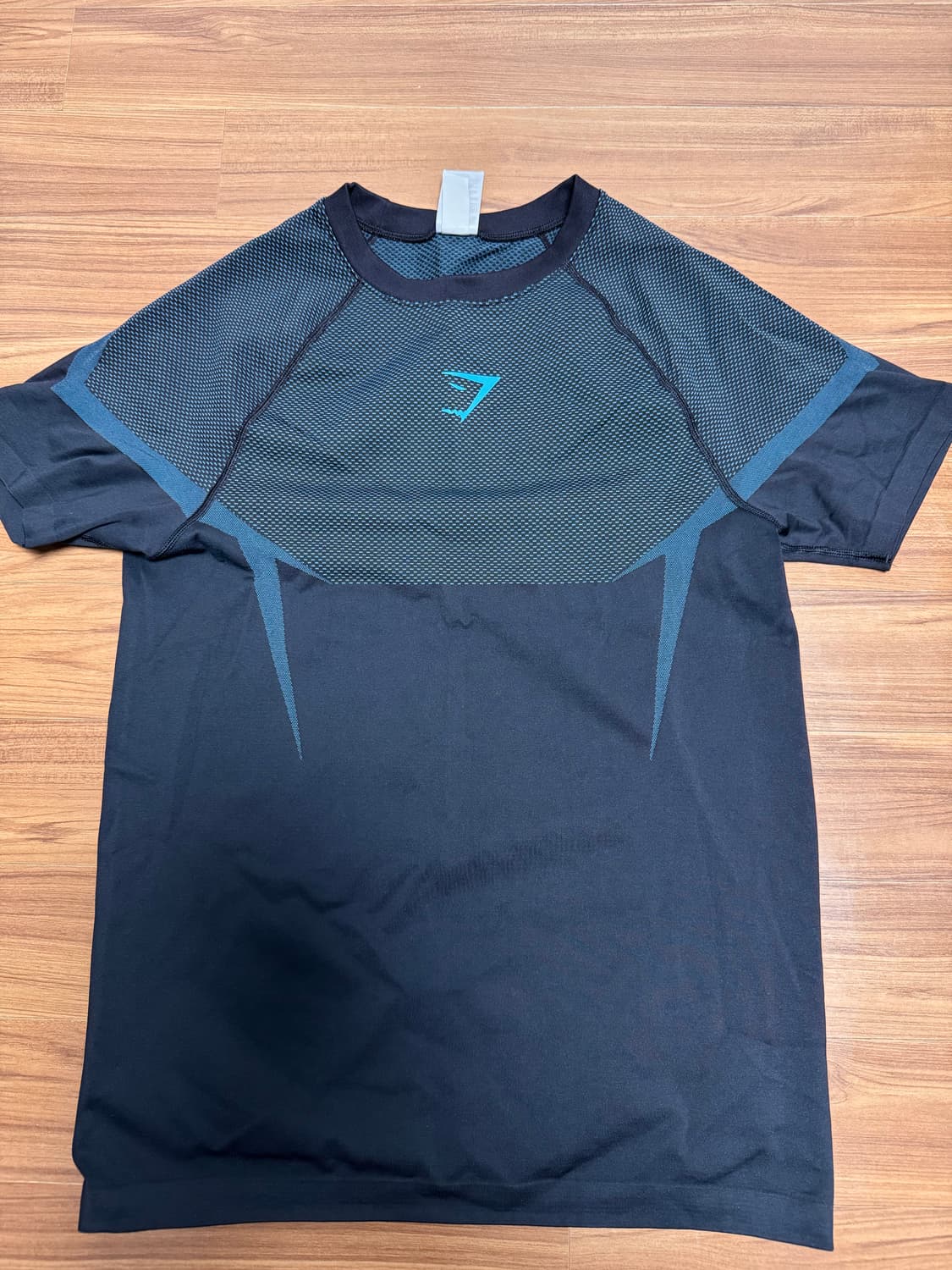 짐샤크 오닉스  브랜드 블루 L 판매합니다! 상품이미지1