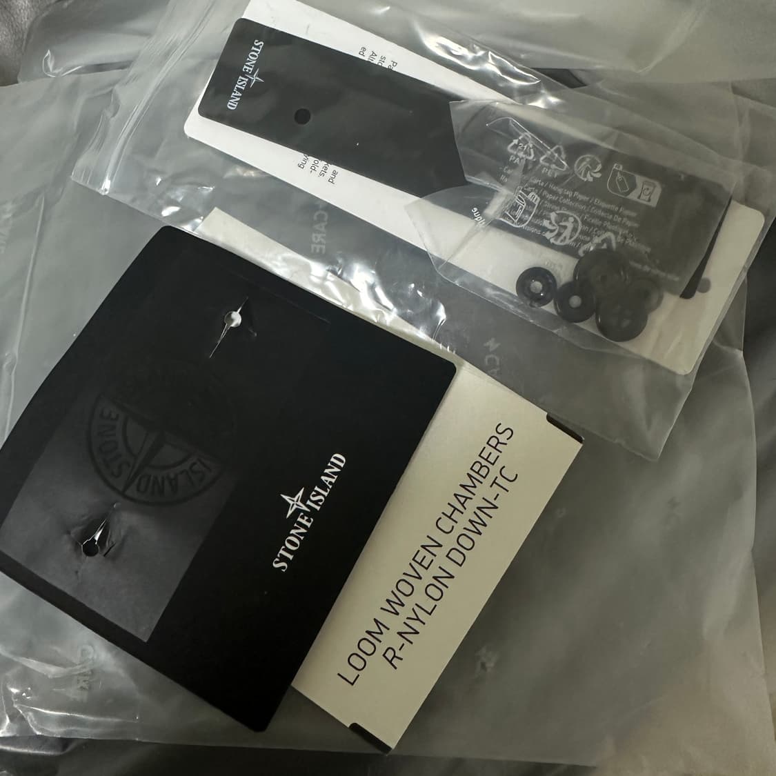 스톤아일랜드 룸우븐 후드 경량패딩 L 상품이미지3