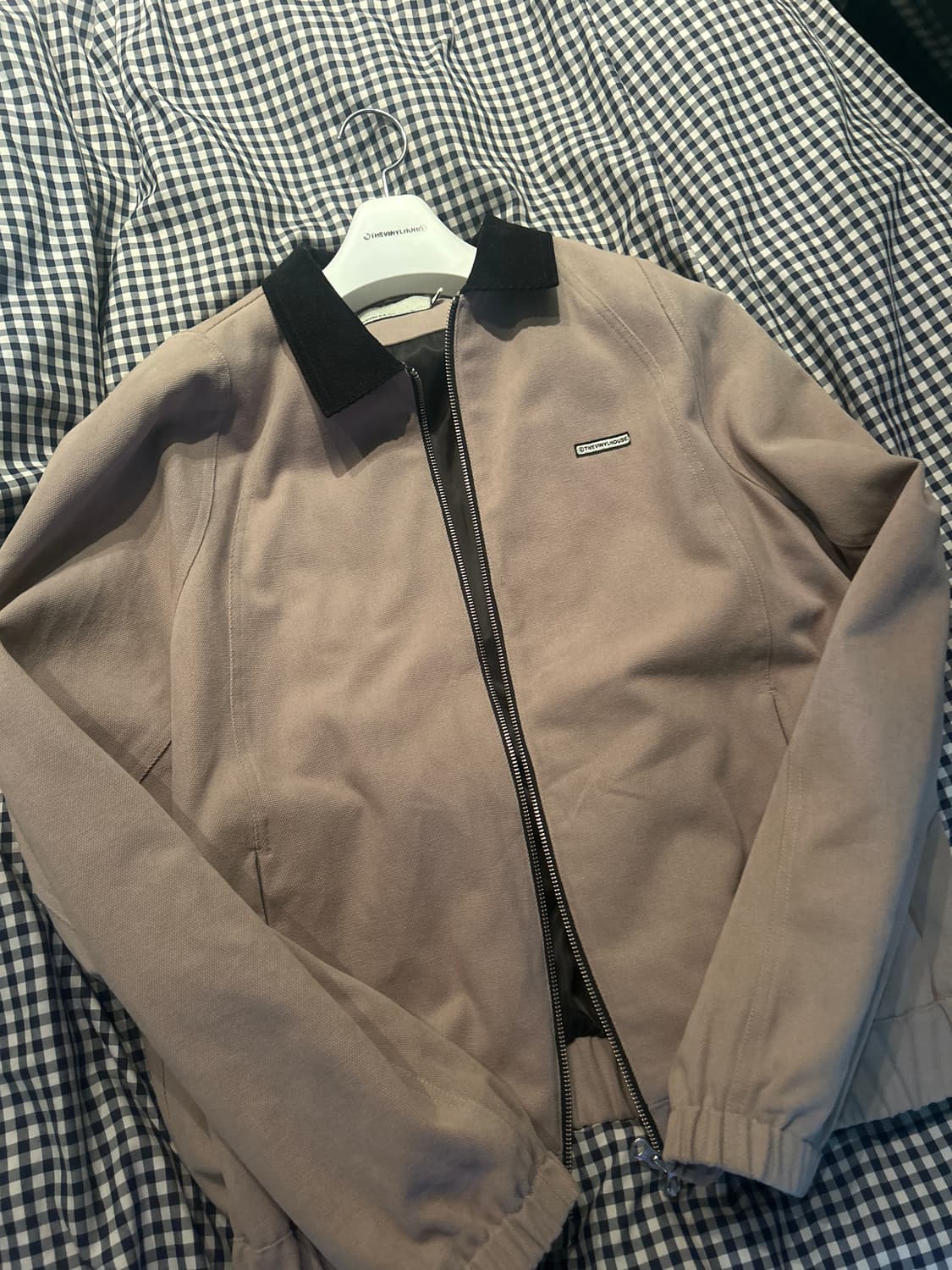 더바이닐하우스 블루종 라지 상품이미지1