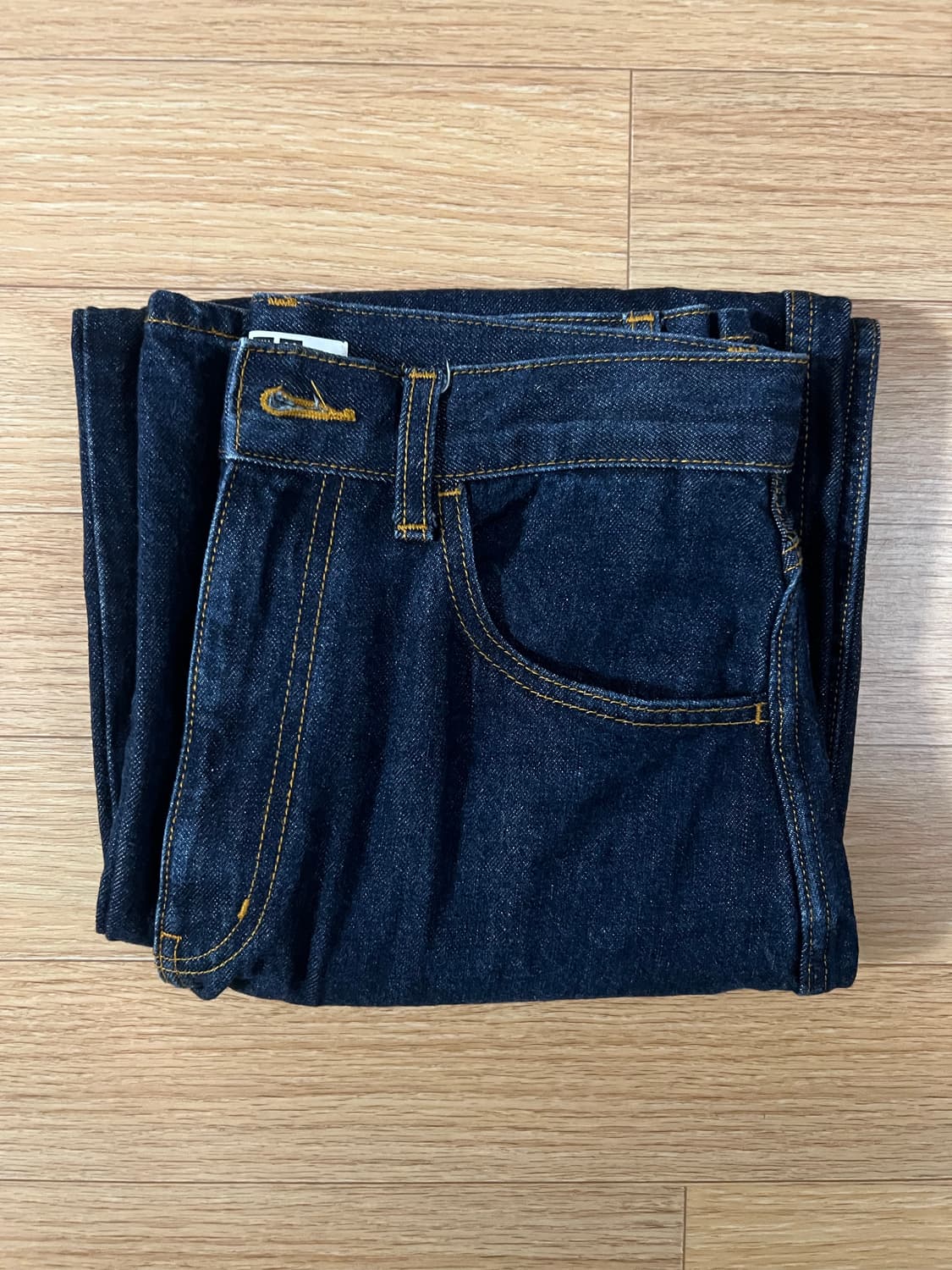 [27] 유니클로 U 커브진 상품이미지1