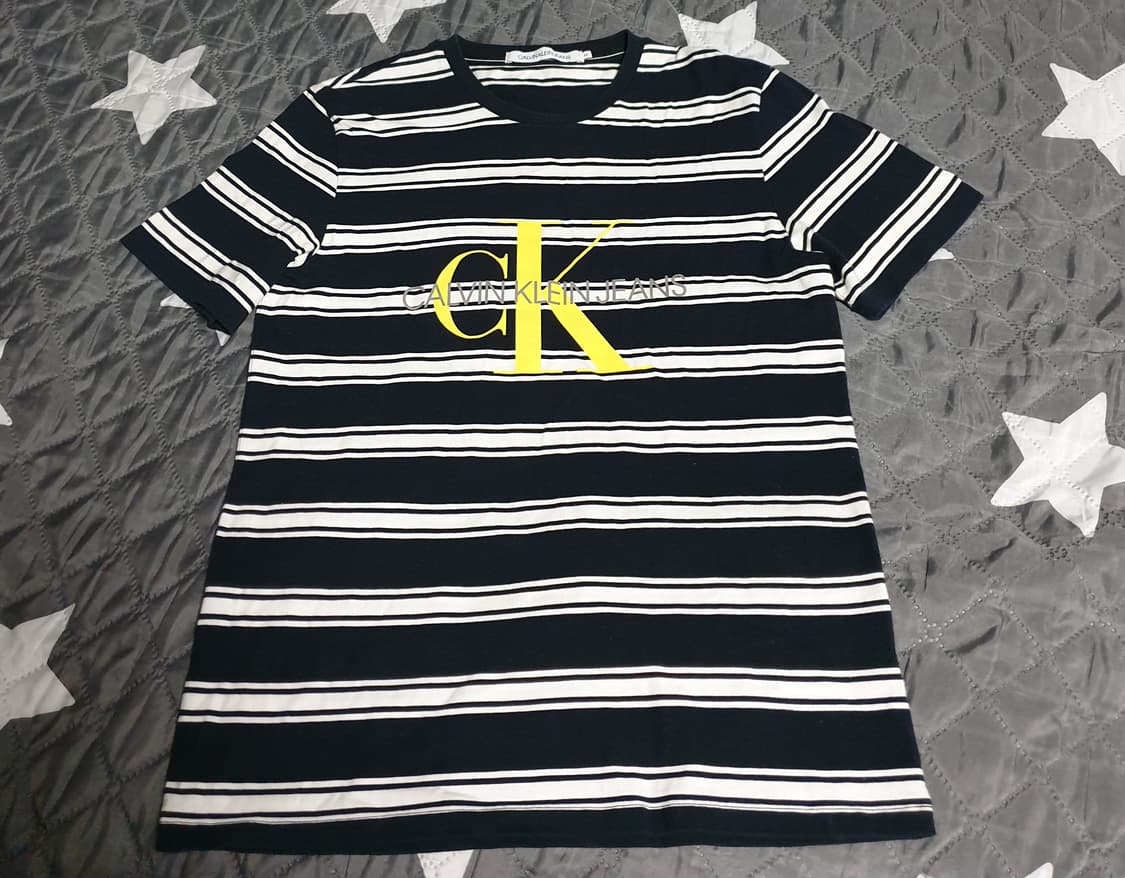 캘빈클라인 빅프린팅 스트라이프 반팔티 (M) 상품이미지1