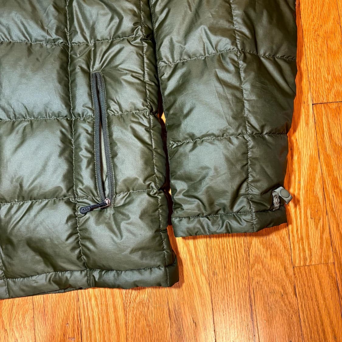 파타고니아 배터시 경량패딩 올리브그린 상품이미지6