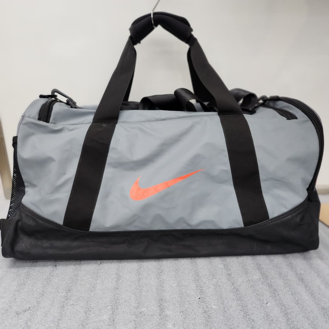 나이키 대형더플백 보스턴백 60x32x25cm 상품이미지5