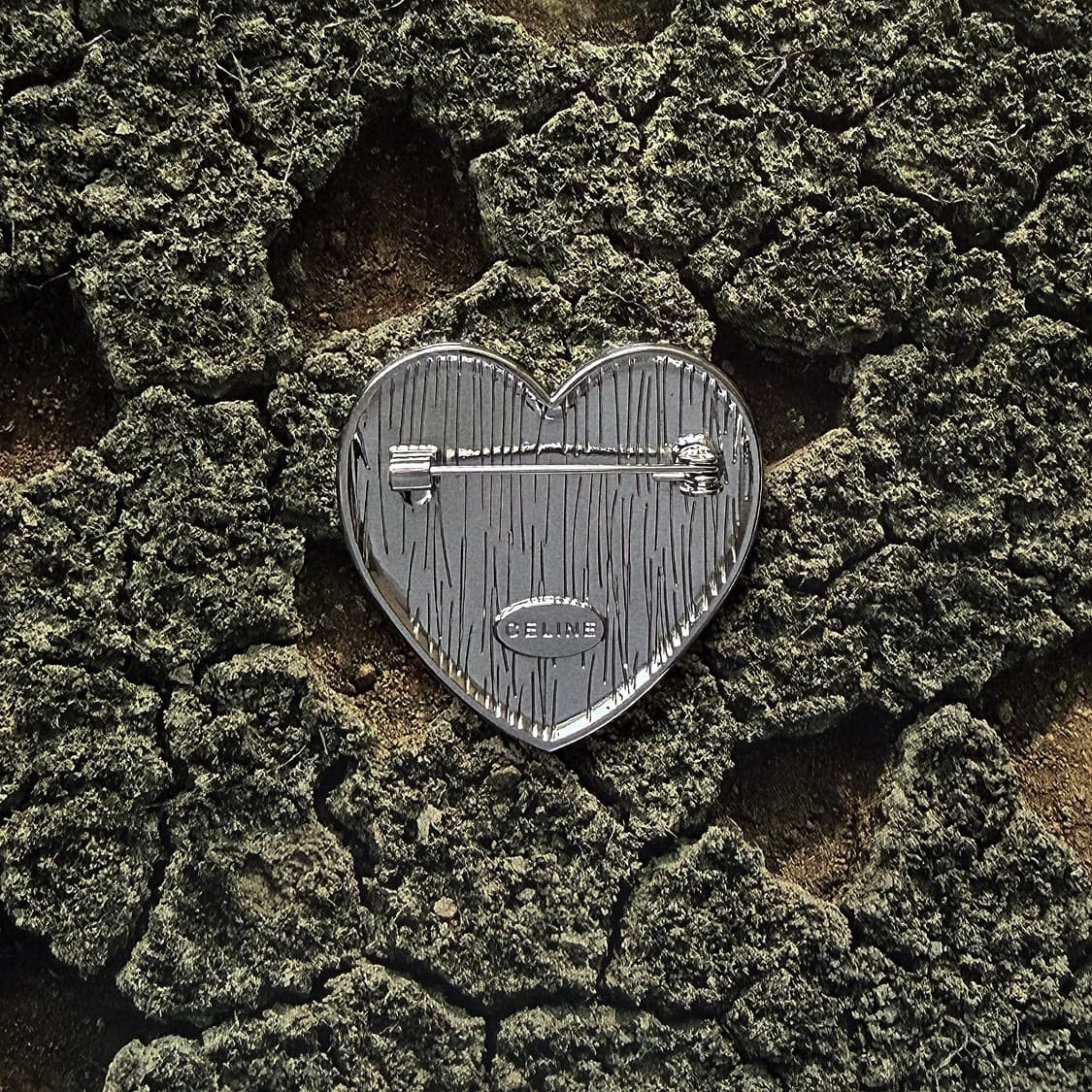 셀린느 아이보리 에폭시 하트 브로치 빈티지 브로치 상품이미지3