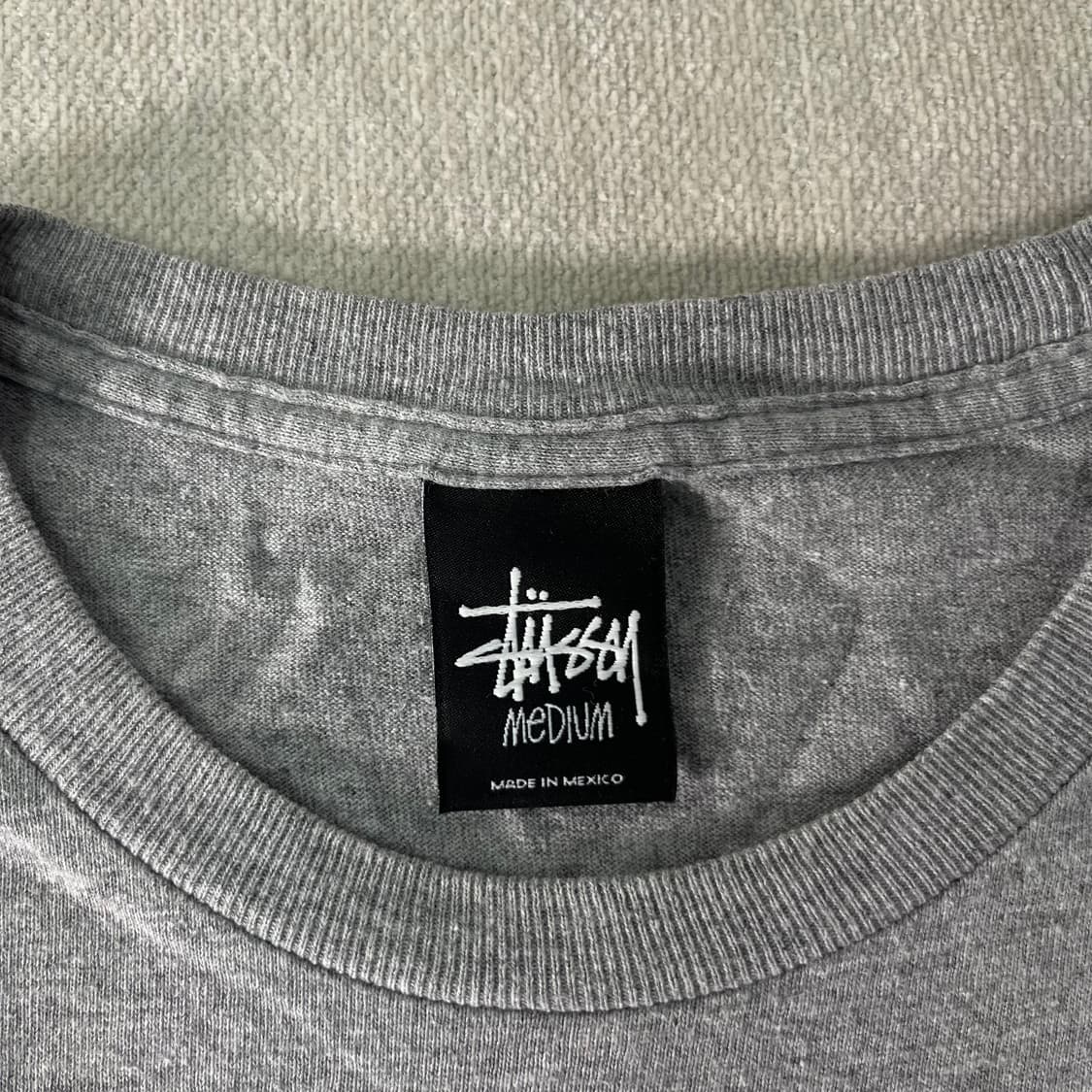 100 스투시 1980 SS 로고 그레이 반팔 티셔츠 상품이미지3