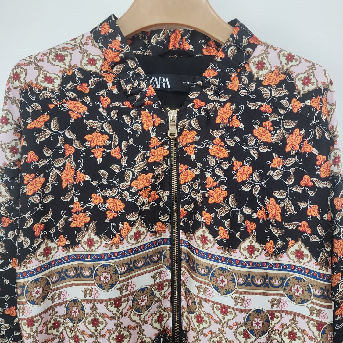 자라 플라워 패턴 봄버 자켓 상품이미지2