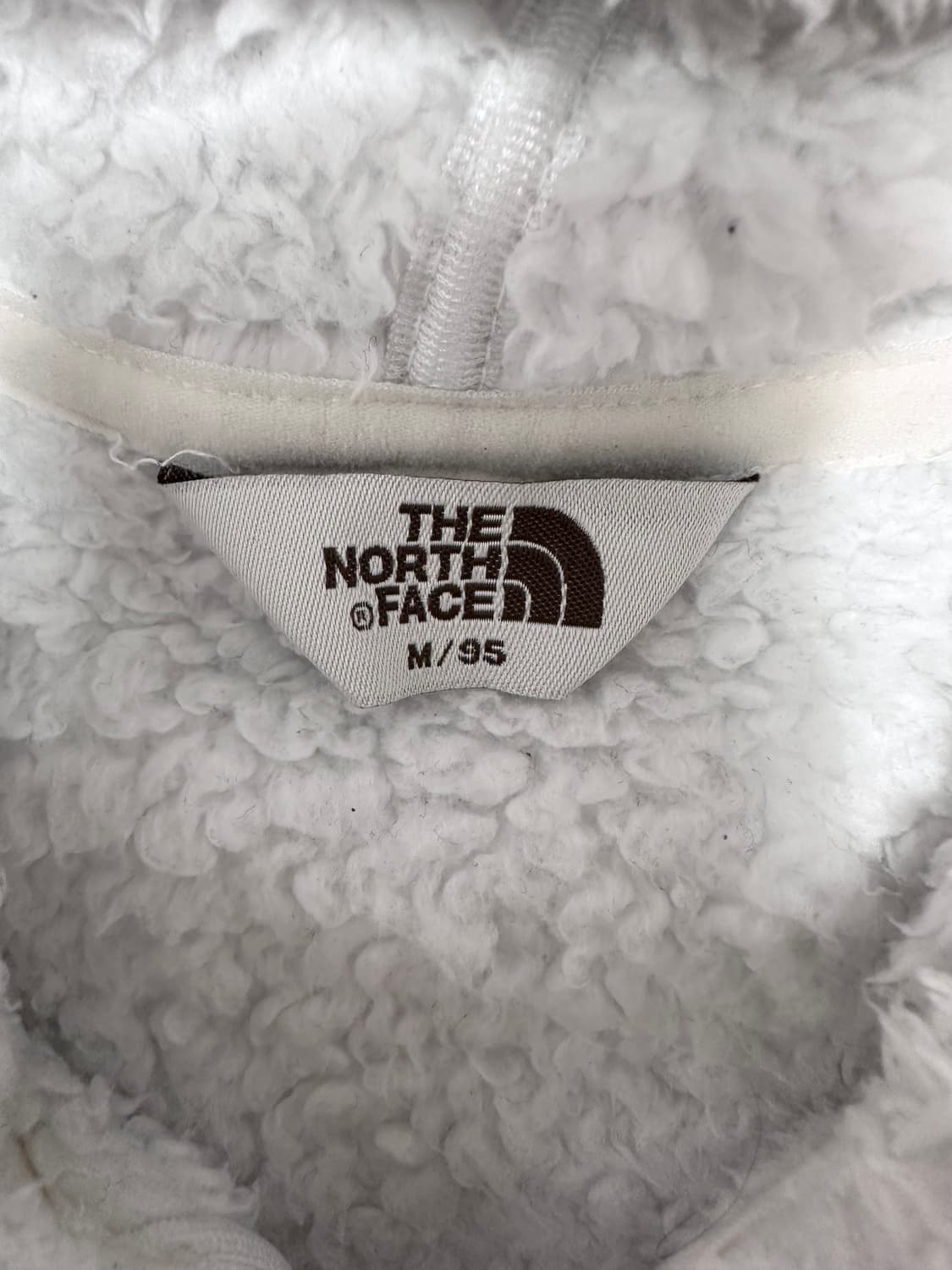 노스페이스 화이트 뽀글이 후리스 자켓 상품이미지5