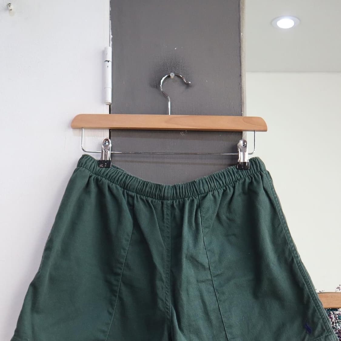 폴로 랄프로렌 그린 밴딩 치노 하프 팬츠 상품이미지3