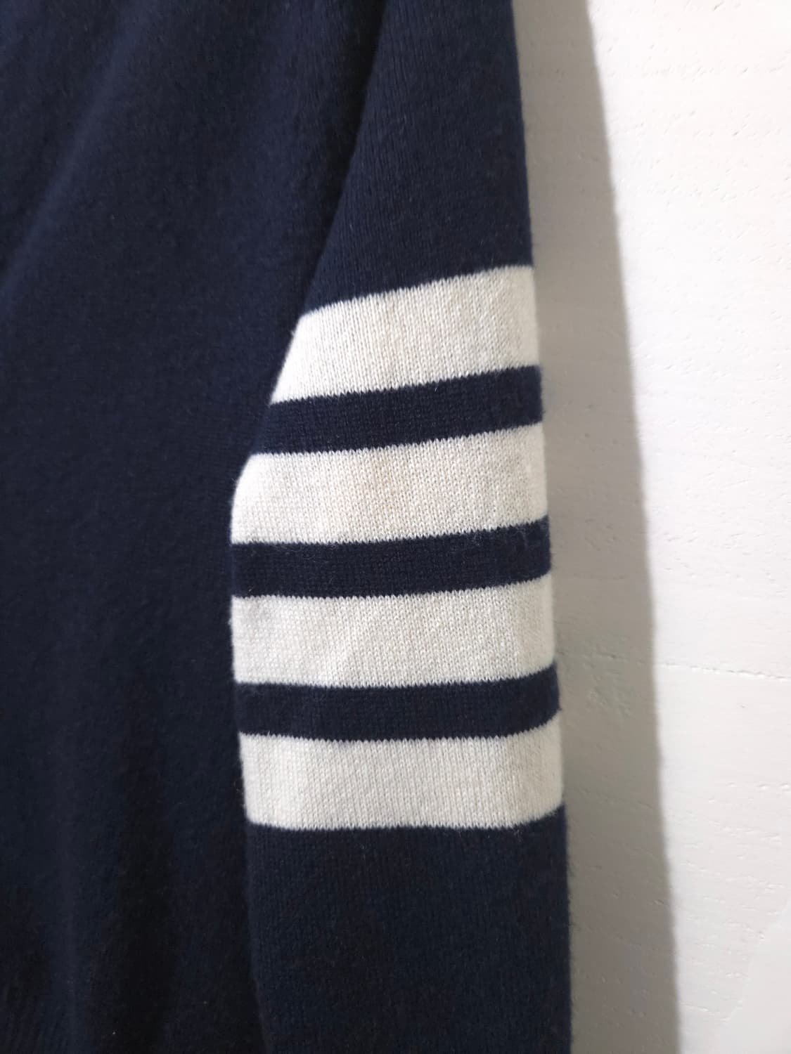 [새상품급 , 42Size] 톰브라운 여성 풀 캐시미어 가디건  상품이미지7