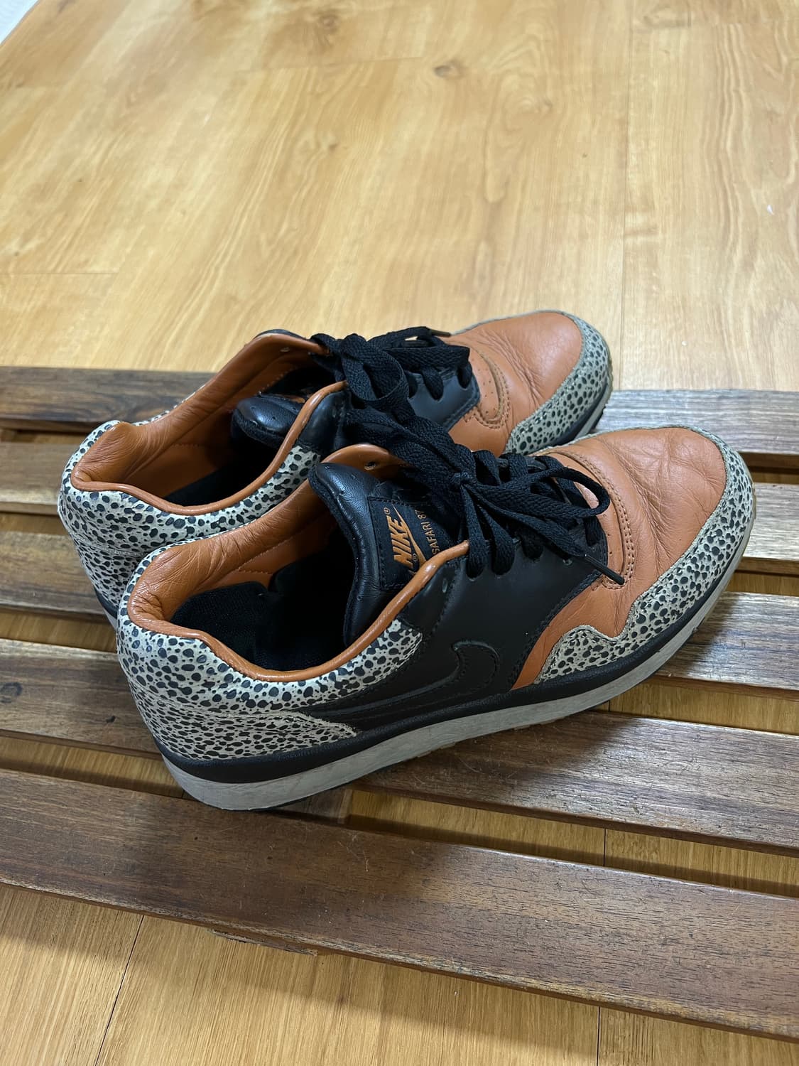 2012년 나이키 에어사파리 한정판 25주년 255사이즈 판매 상품이미지5