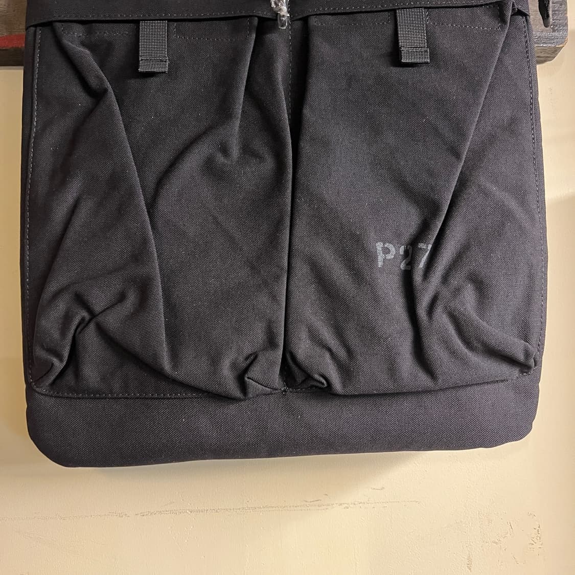 USA 캔버스 소재 헬멧백 블랙 새상품 크로스끈 포함 상품이미지3