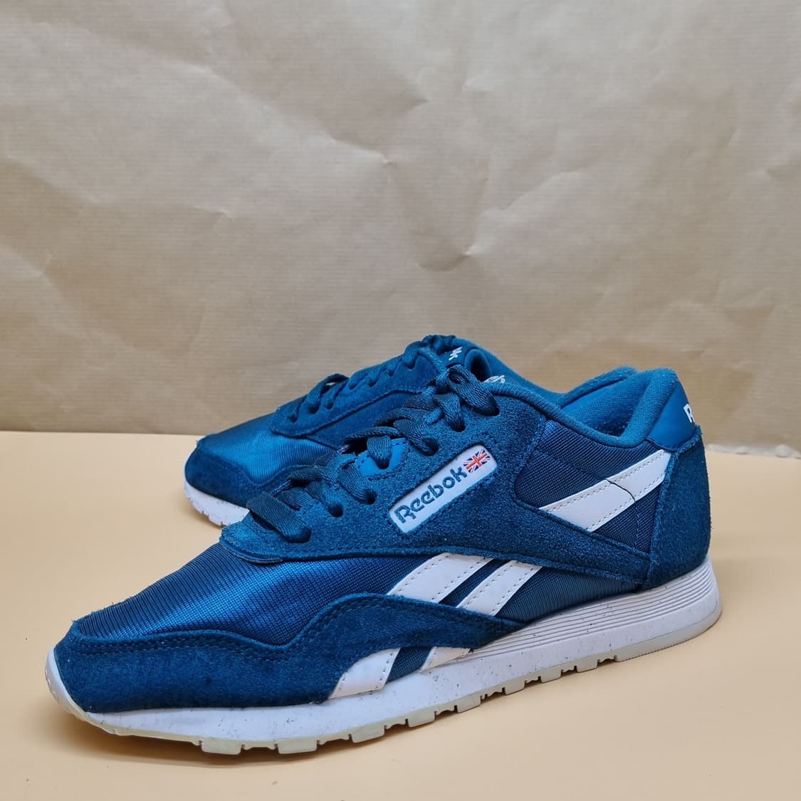 리복 클래식 나일론 여성운동화235. 상품이미지1