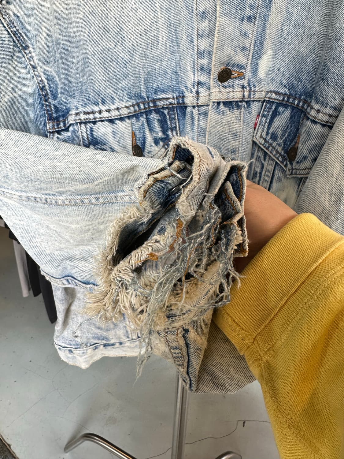 90s 리바이스 디트로이트 데미지 데님 트러커 자켓 made in usa 상품이미지6