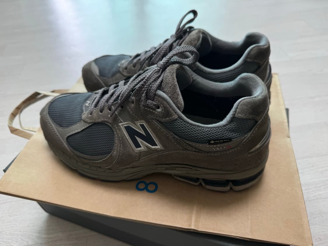 뉴발란스 2002R 고어텍스 265 상품이미지2