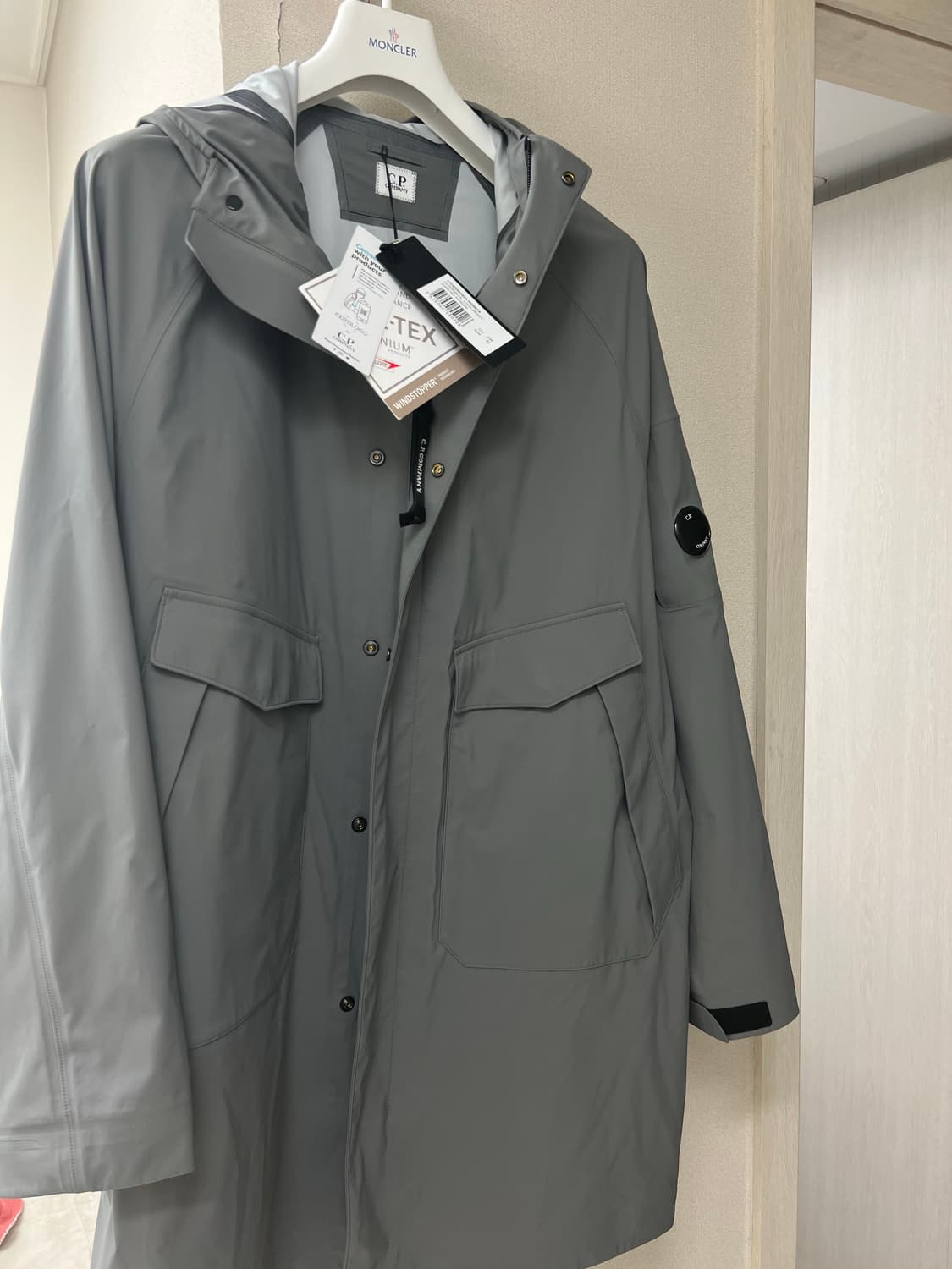 24fw cp컴퍼니 고어택스코트 52 (새상품) 상품이미지1