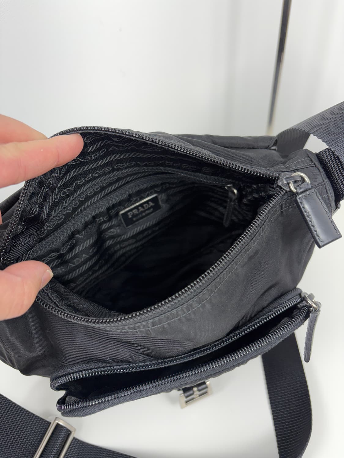 프라다 BT8994 나일론 메신저백 크로스백 상품이미지9