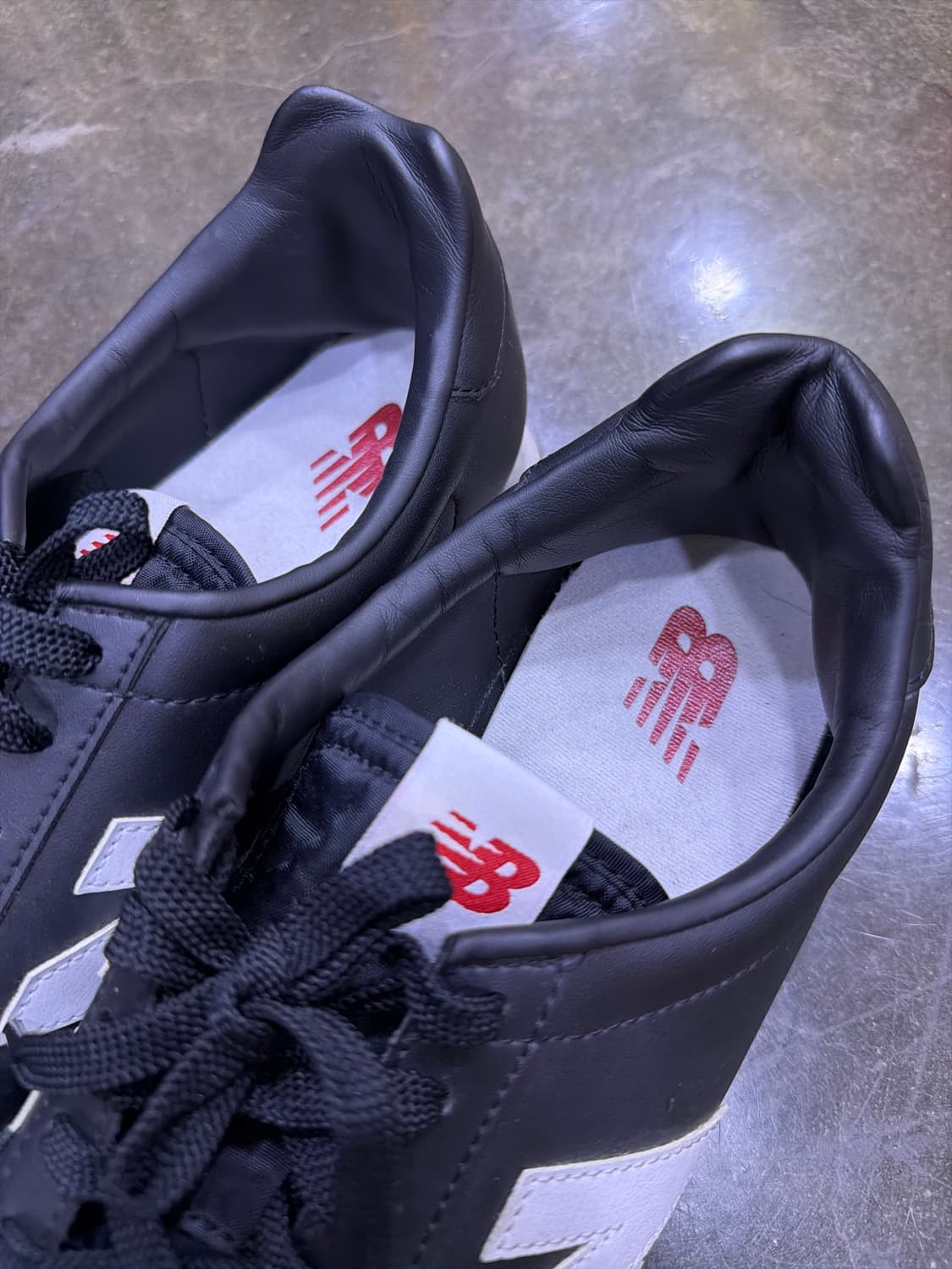 뉴발란스 360 스니커즈 블랙 검 슈즈 280 상품이미지5