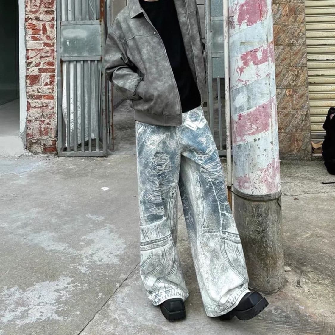 그래픽 워싱 디스트로이드 데님 팬츠  상품이미지4